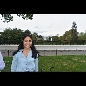 Meet your Posher, Morelia